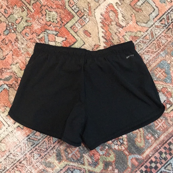 Women’s Nike Athletic Shorts - Picture 5 of 6